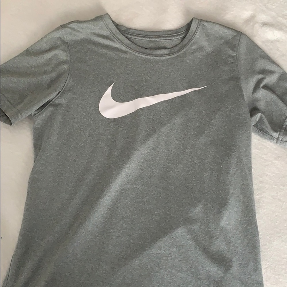 Gray Nike dry fit shirt